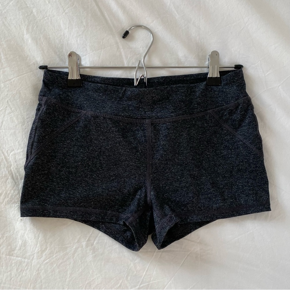 Athleisure Short Shorts / Hot Pants